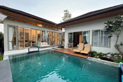 Villa in Phuket, Thailand 3 bedrooms № 149298 - photo 30
