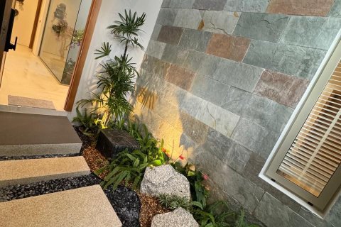 Villa in Phuket, Thailand 3 bedrooms № 149298 - photo 7
