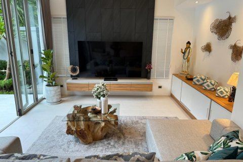 Villa in Phuket, Thailand 3 bedrooms № 149298 - photo 22