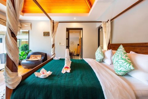 Villa in Phuket, Thailand 3 bedrooms № 160306 - photo 13