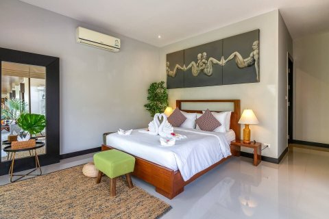 Villa in Phuket, Thailand 3 bedrooms № 160306 - photo 14