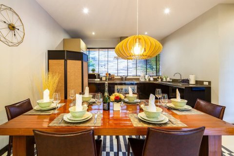 Villa in Phuket, Thailand 3 bedrooms № 160306 - photo 4