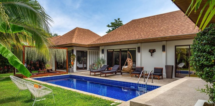 Villa in Phuket, Thailand 3 bedrooms № 160306