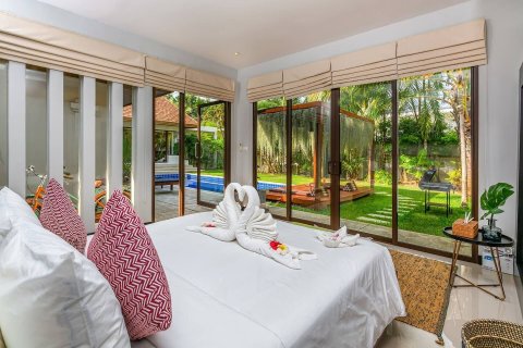 Villa in Phuket, Thailand 3 bedrooms № 160306 - photo 11
