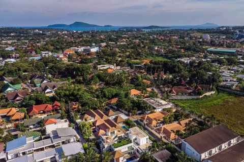 Villa in Phuket, Thailand 3 bedrooms № 160306 - photo 25