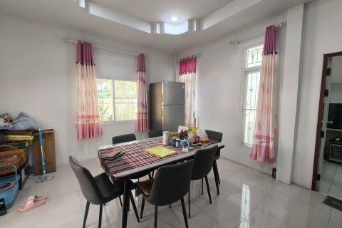 House in Pattaya, Thailand 4 bedrooms № 160303 - photo 2