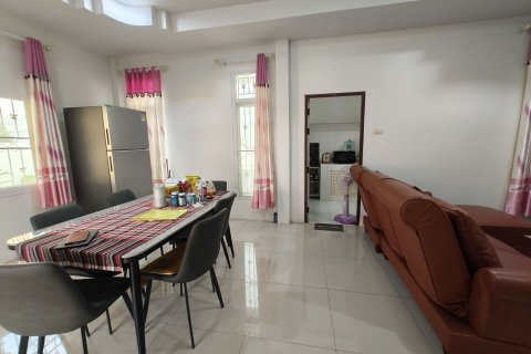 House in Pattaya, Thailand 4 bedrooms № 160303 - photo 3