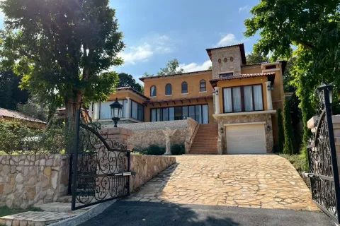 Дом в Пак Чонге, Таиланд с 5 спальнями  № 160308