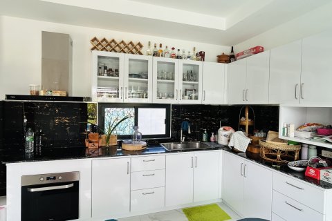 Villa in Hua Hin, Thailand 3 bedrooms № 160307 - photo 5