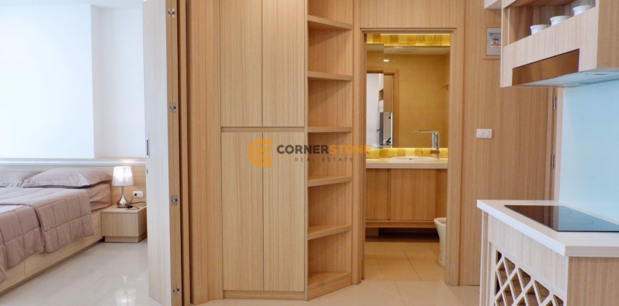 Studio in the Condo in Pattaya, Thailand № 204949