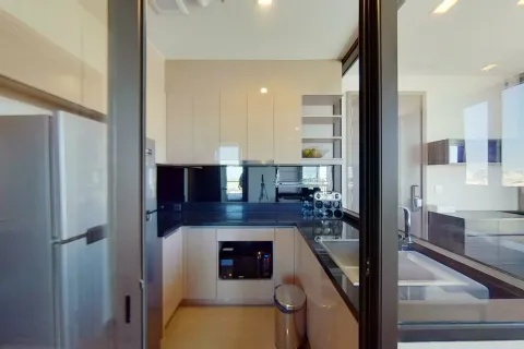 Студия в кондо в Ваттхане, Бангкок, Таиланд № 149380 - фото 2