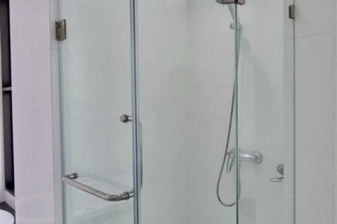 Кондоминиум с 3 спальнями в Банг-Кхо-Лаеме, Бангкок, Таиланд № 149379 - фото 6