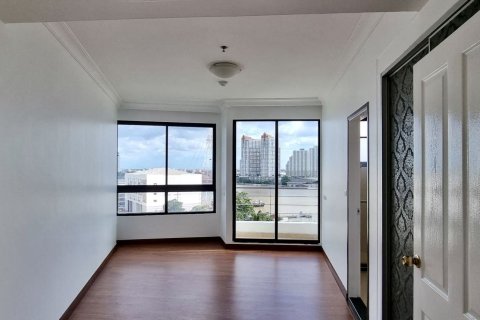 Кондоминиум с 3 спальнями в Банг-Кхо-Лаеме, Бангкок, Таиланд № 149379 - фото 3