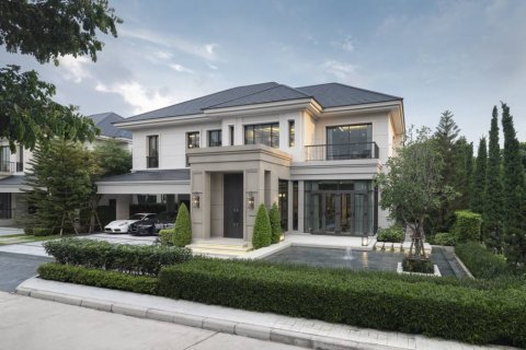 House in Nonthaburi, Thailand 4 bedrooms № 114900 - photo 1