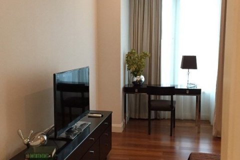 Кондоминиум с 2 спальнями в Патхум Ване, Бангкок, Таиланд № 139802 - фото 9