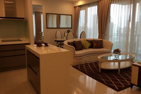 Кондоминиум с 2 спальнями в Патхум Ване, Бангкок, Таиланд № 139802 - фото 1