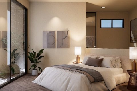 House in Pattaya, Thailand 6 bedrooms № 168169 - photo 19