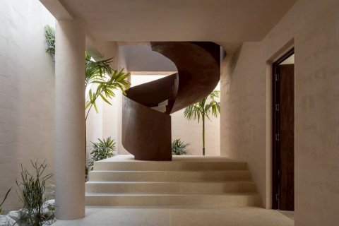 House in Pattaya, Thailand 6 bedrooms № 168169 - photo 14