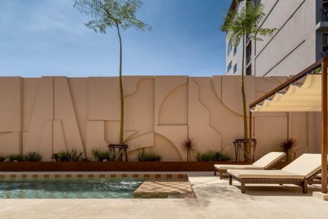 House in Pattaya, Thailand 6 bedrooms № 168169 - photo 6