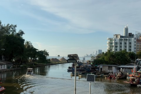 Квартира в Паттайе, Таиланд с 3 комнатами  № 168173 - фото 1