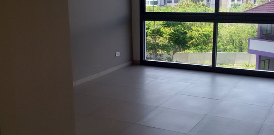 Studio in the Condo in Pattaya, Thailand № 204146
