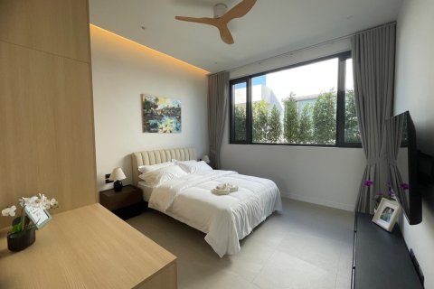 Villa in Hua Hin, Thailand 4 bedrooms № 165393 - photo 5