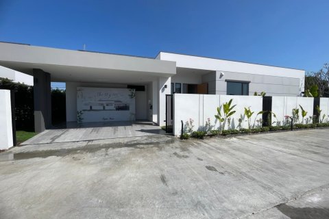 Villa à Hua Hin, Thaïlande 3 chambres № 165391