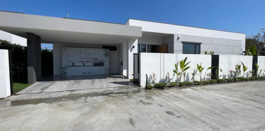 Villa à Hua Hin, Thaïlande 3 chambres № 165391