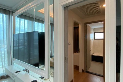 Condo in Bangkok, Thailand, 3 bedrooms  № 143245 - photo 5
