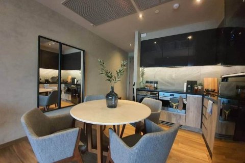 Condo in Bangkok, Thailand, 2 bedrooms  № 143241 - photo 8