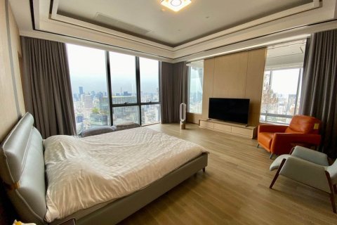 Кондоминиум с 4 спальнями в Бангкоке, Таиланд № 143242 - фото 15