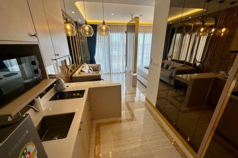 Studio dans le Condo à Phuket, Thaïlande  № 144709 - photo 2