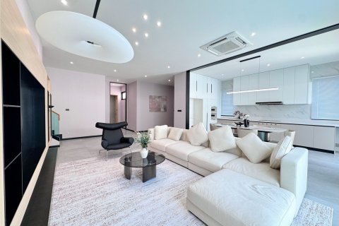 Вилла в Паттайе, Таиланд с 5 спальнями  № 144705 - фото 3