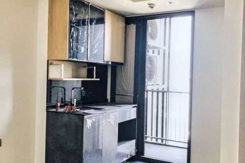 Кондоминиум с 1 спальней в Чатучаке, Бангкок, Таиланд № 116441 - фото 1