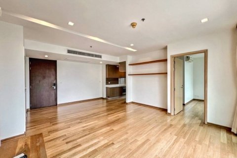 Кондоминиум с 3 спальнями в Пхракханонге, Бангкок, Таиланд № 116443 - фото 3