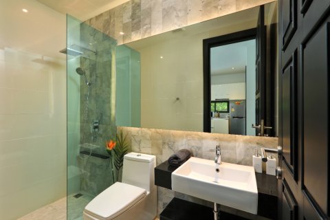 Villa in Chalong, Thailand 2 Schlafzimmer № 223204 - Foto 15