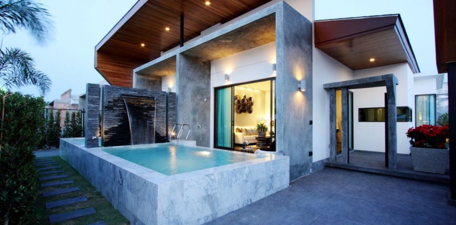 Villa in Chalong, Thailand 2 Schlafzimmer № 223204