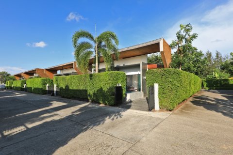 Villa in Chalong, Thailand 2 Schlafzimmer № 223204 - Foto 25