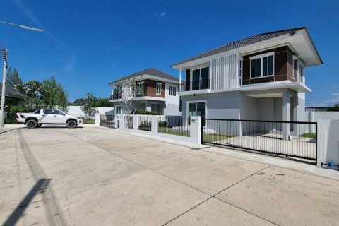 House in Hua Hin, Thailand 3 bedrooms № 170630