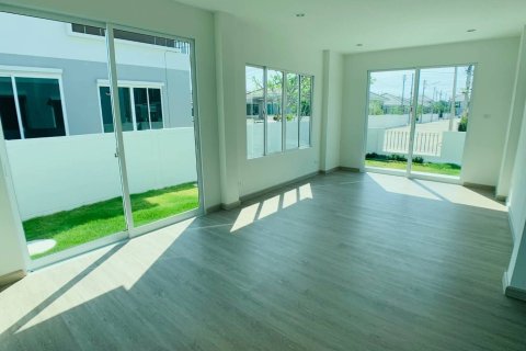 House in Hua Hin, Thailand 3 bedrooms № 170630 - photo 7