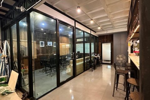 Terrain à Bangkok, Thaïlande 208 m2 № 170633 - photo 2