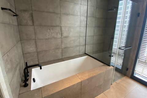 Condo à Watthana, Bangkok, Thaïlande, 2 chambres  № 170632 - photo 12