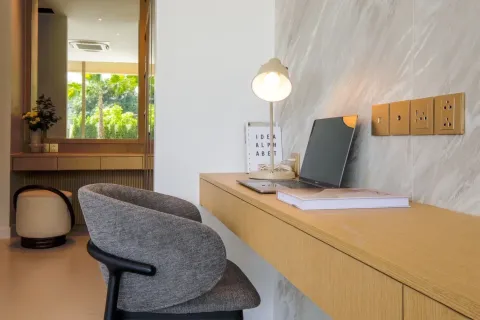 House in Bang Tao, Thailand 5 bedrooms № 179139 - photo 29