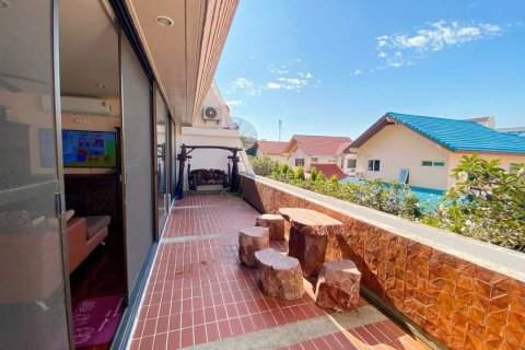 Condo in Pattaya, Thailand, 2 bedrooms  № 157453 - photo 5