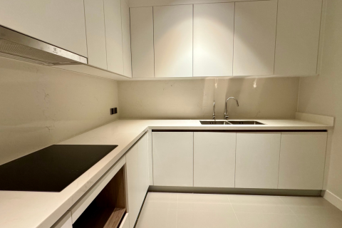 Condo in Pathum Wan, Bangkok, Thailand, 3 bedrooms  № 157253 - photo 2