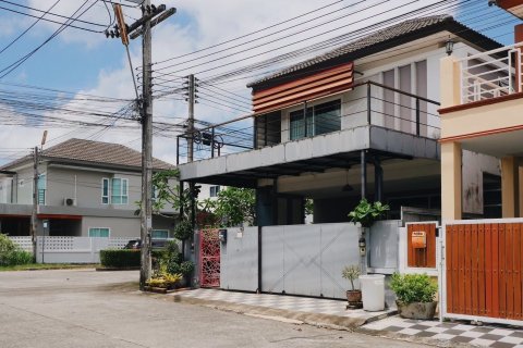 House in Phuket, Thailand 3 bedrooms № 148129 - photo 2