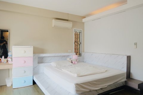 House in Phuket, Thailand 3 bedrooms № 148129 - photo 14