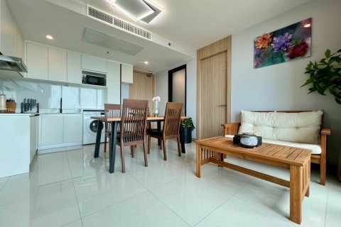 Apartamento de 3 habitaciones en Pattaya, Tailandia № 176677 - foto 4