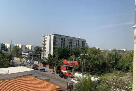 Кондоминиум с 2 спальнями в Лат Пхрау, Бангкок, Таиланд № 159387 - фото 12