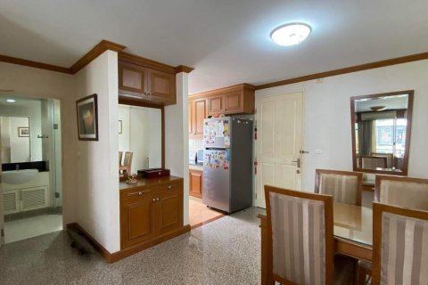 Кондоминиум с 2 спальнями в Ян Наве, Бангкок, Таиланд № 140985 - фото 3